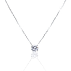 Classic solitaire pendant